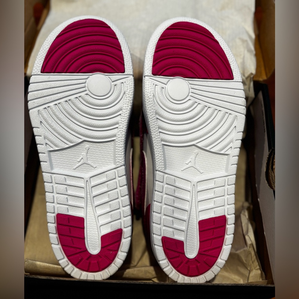 Nike Air Jordan 1 Low-Top Sneakers in Hot Pink and White - Picture 4 of 6